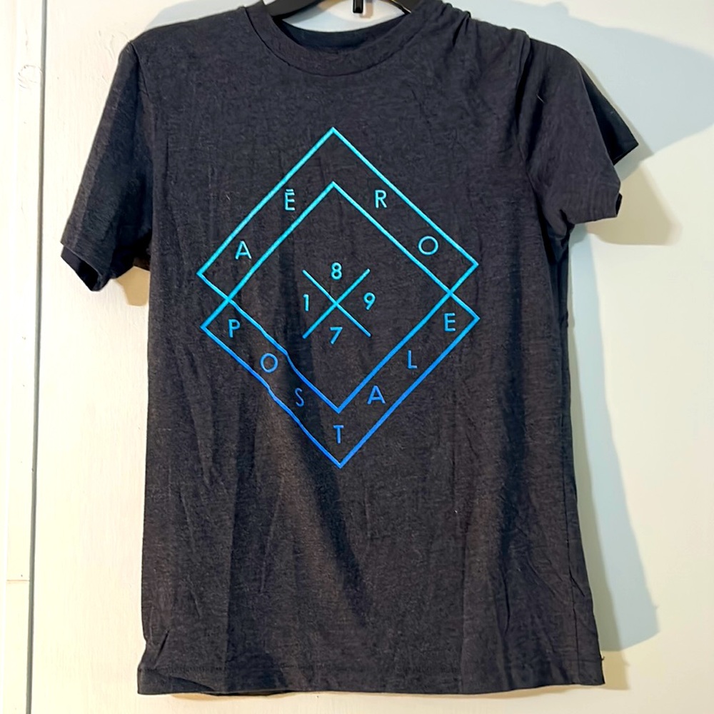 Aeropostale tshirt size XS